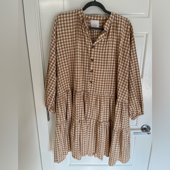 The Lullaby Club Dresses & Skirts - The Lullaby Club Avalon Smock Dress gingham M/L